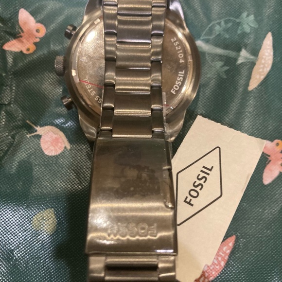 Fossil Watch - Picture 2 of 2
